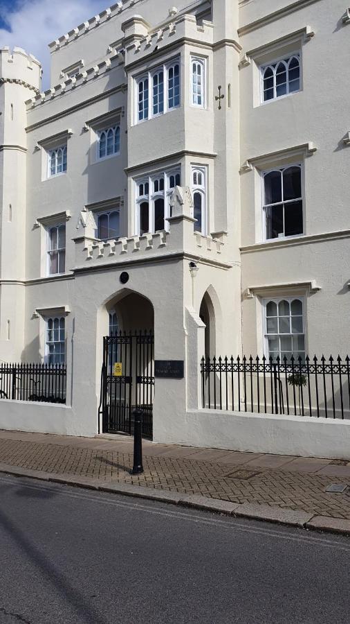 Kew Gardens - Private Double Room Richmond London - Homestay エクステリア 写真